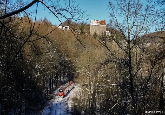 BS_E_Hoennetalbahn_19 Burg Klusenstein RB 14830; RB 632 110 610 13022021(Copy).jpg