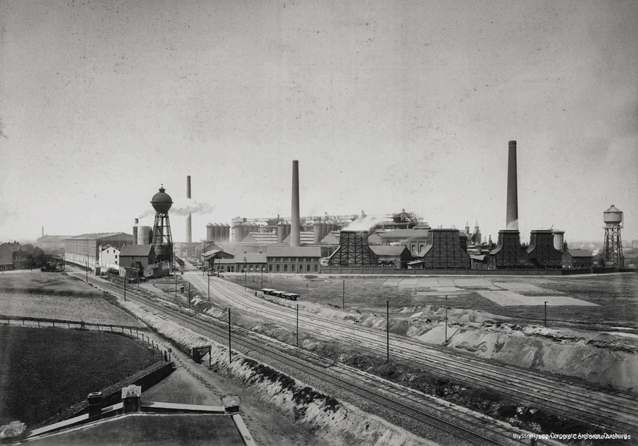 BS_11_1_LandschaftsparkDueisburg_F-Alb-30_AG_fuer_Huettenbetrieb_Gesamtansicht_von_Osten_1912_W.jpg